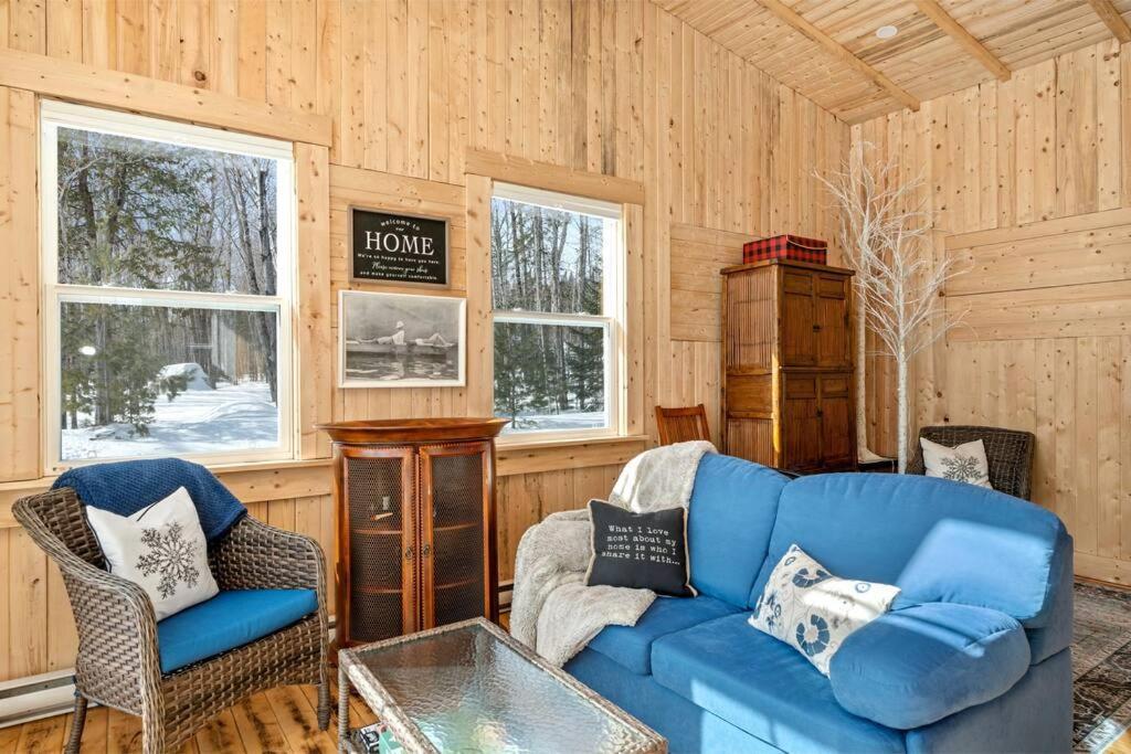 Cozy Cabin For Intimate Wilderness Escape Bathurst Exterior photo